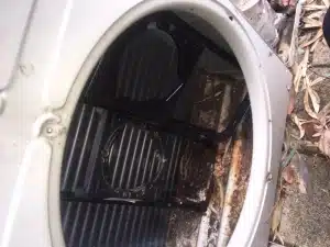 Mitsubishi Electric Outdoor Unit Noisy, Outdoor Fan Bracket Issues 2 Old rusted bracket vs new bracket_300_225