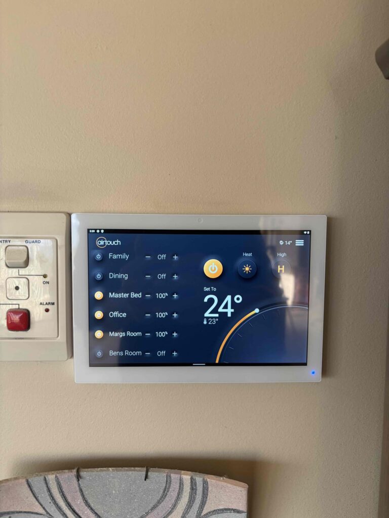 Air Conditioning Installation Mistakes 35 Commissioned Airtouch 5 controller ready to go