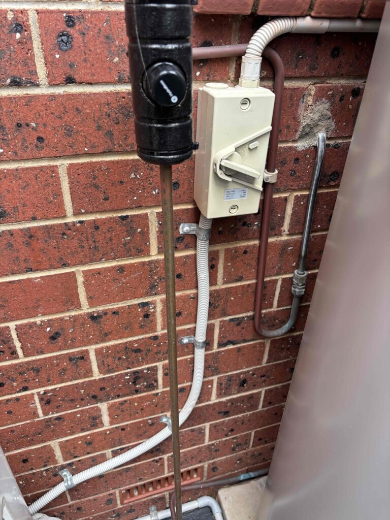 Air Conditioning Installation Mistakes 3 Old Isolator switch reused on new installation. Brittle plastic and prone to leaks and hot joints